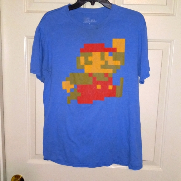 Men's Super Mario Bros. Large tshirt must see - Picture 1 of 2